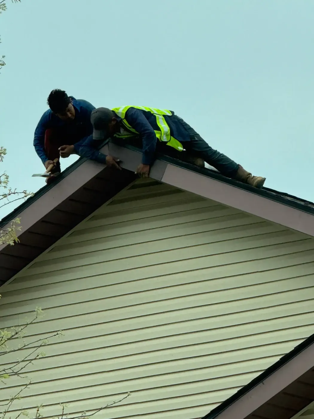 Commercial roofing by Chesterfield Commercial Roofing near Yorktown, IN